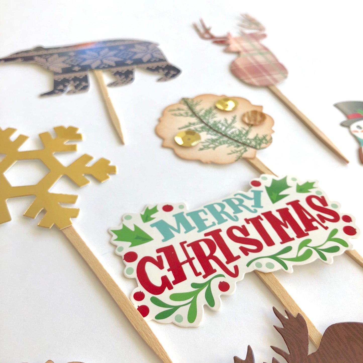 Woodland Holiday Cupcake Toppers